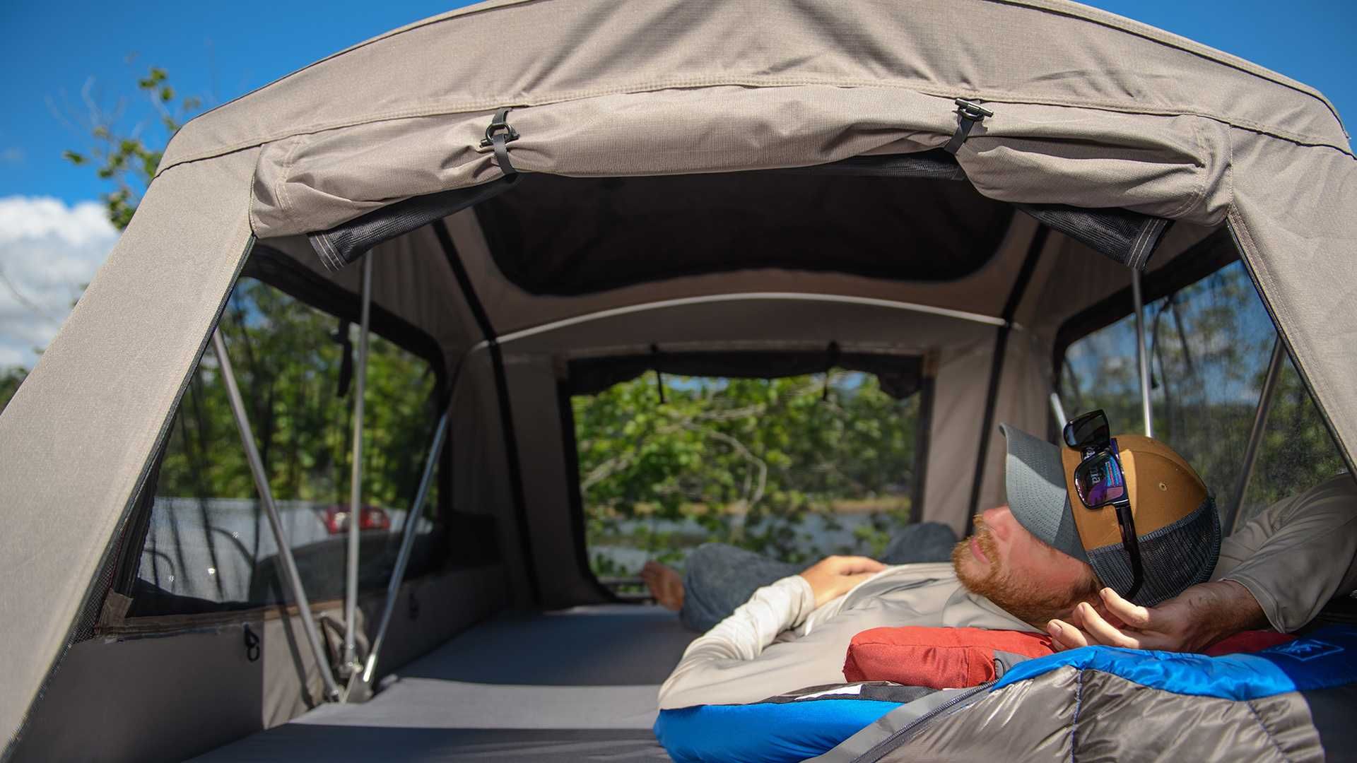 Yakima SkyRise Medium - namiot dachowy na samochód