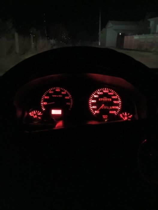 ауді 80 B3 1.8 газ бенз