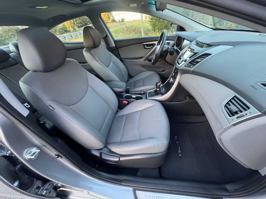 Hyundai Elantra      2014
