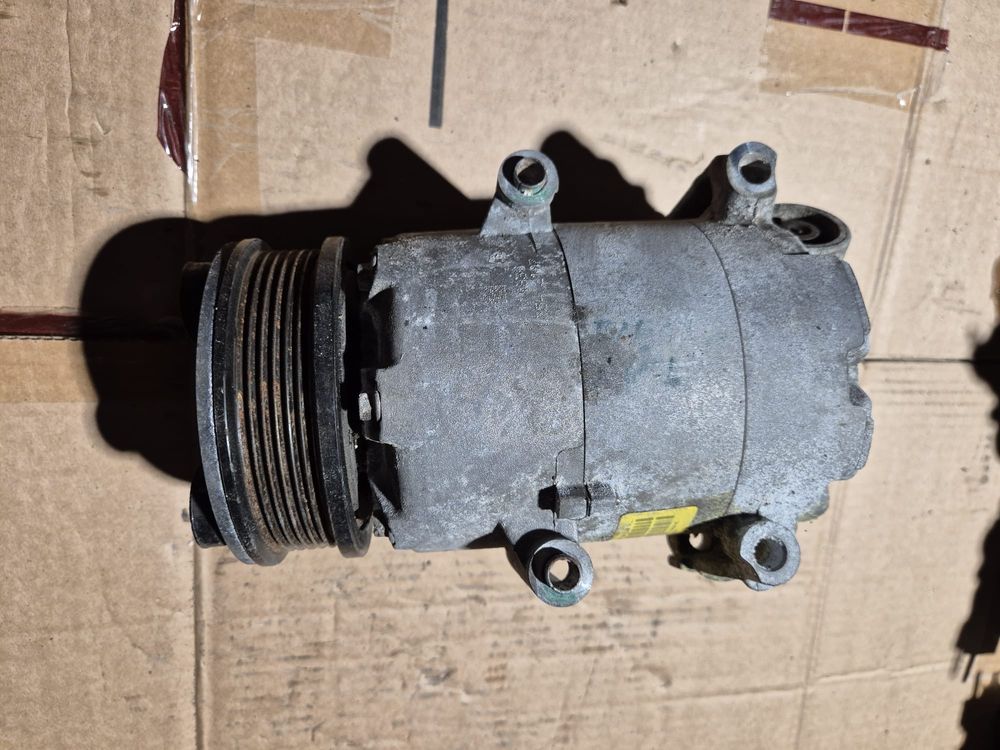 Ford fiesta mk7 kompresor sprężarka pompa klimatyzacji sprawna