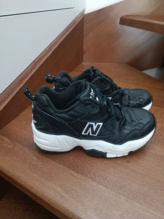 Sapatilhas new balance 36 como novas