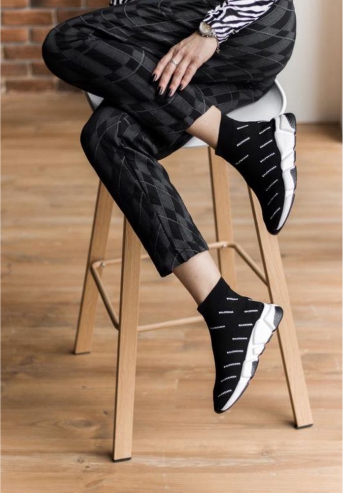 Balenciaga speed trainer кросівки шкарпетки носки снікери