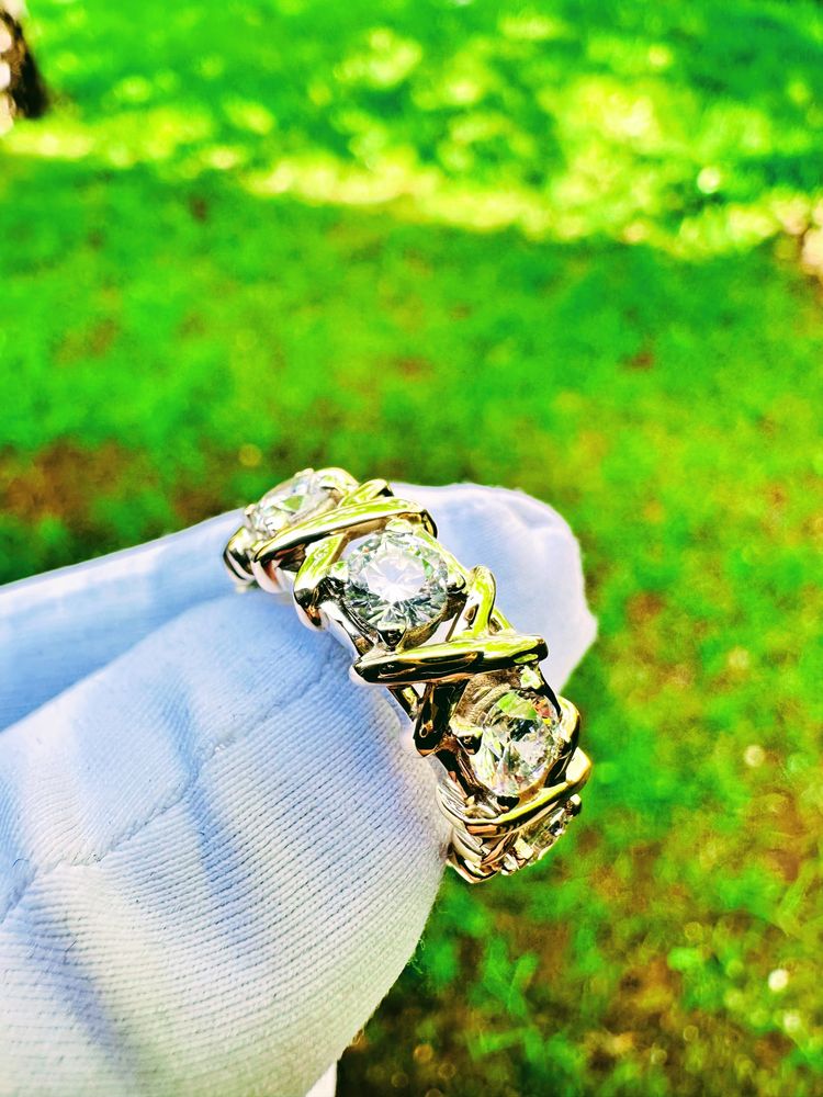 Золотое кольцо tiffany 585