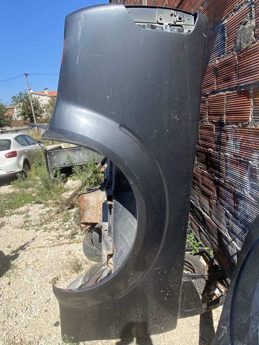 Duas caixas metalicas nissan navara