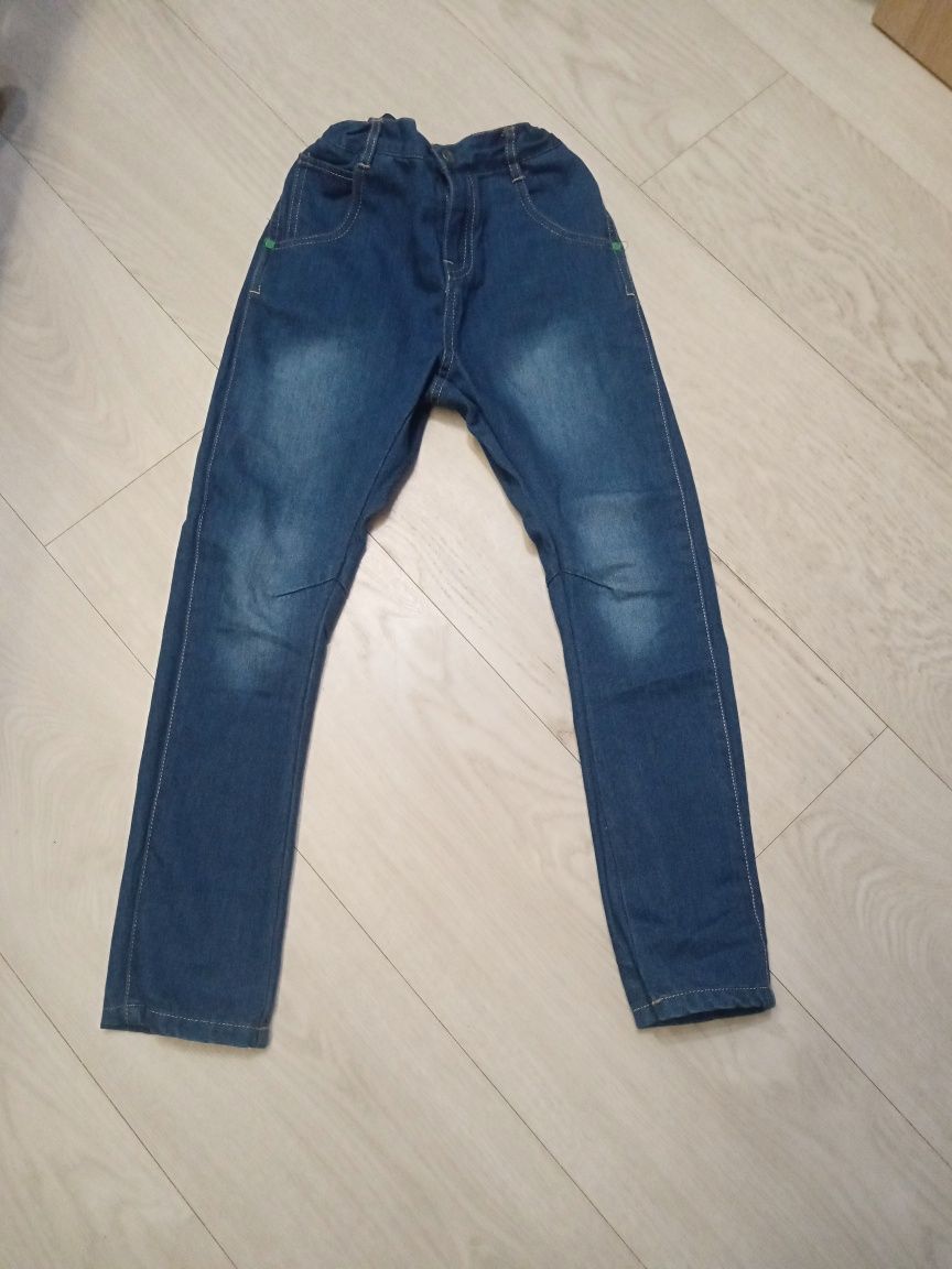Spodnie jeansowe Reserved 128