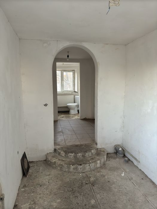 В продажу будинок в 10 хвилинах від центру