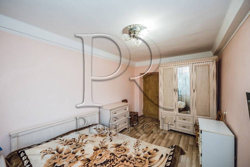 Продаж 3 кімн. квартири за адресою вул.Борщагівська,99 Політехнічний і