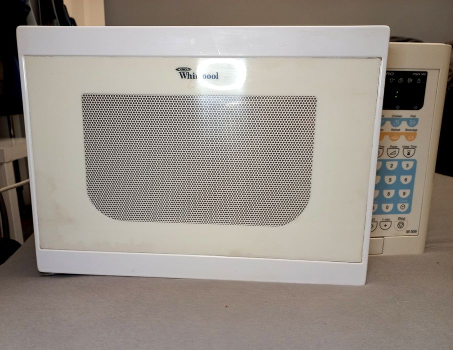 Mikrofalowa Whirlpool