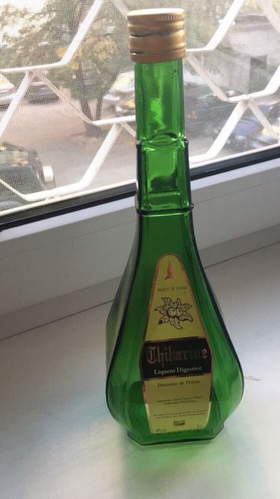 Бутылка от импортного коньяка Metaxa рома 0,7 л
