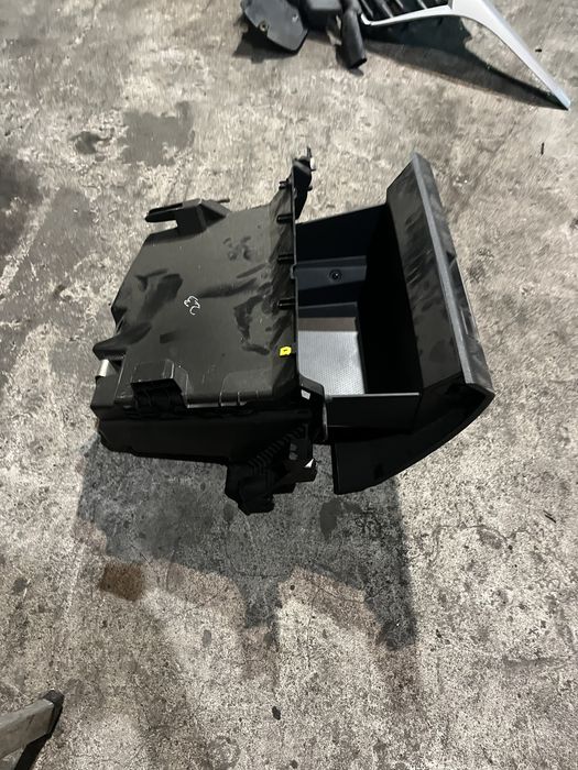 Deska polka schowek ladowarka mieszek galka nawiew master movano iv 20