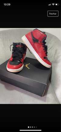 Nike Air Jordan Access