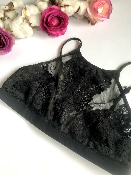 Бра/Бюстьє. Мереживо/Сітка. Victoria Secret. Ориг. 75/80 B. M розмір