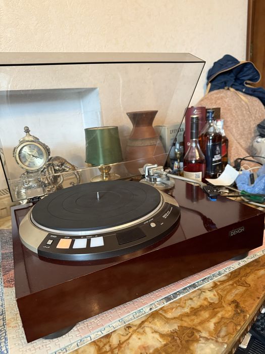 Високоякісний Програвач Вінілу Denon DP-60L / Японія