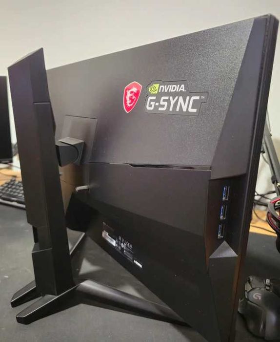 Sprzedam Monitor Gaming MSI Oculux NXG252R – 240Hz / G-Sync