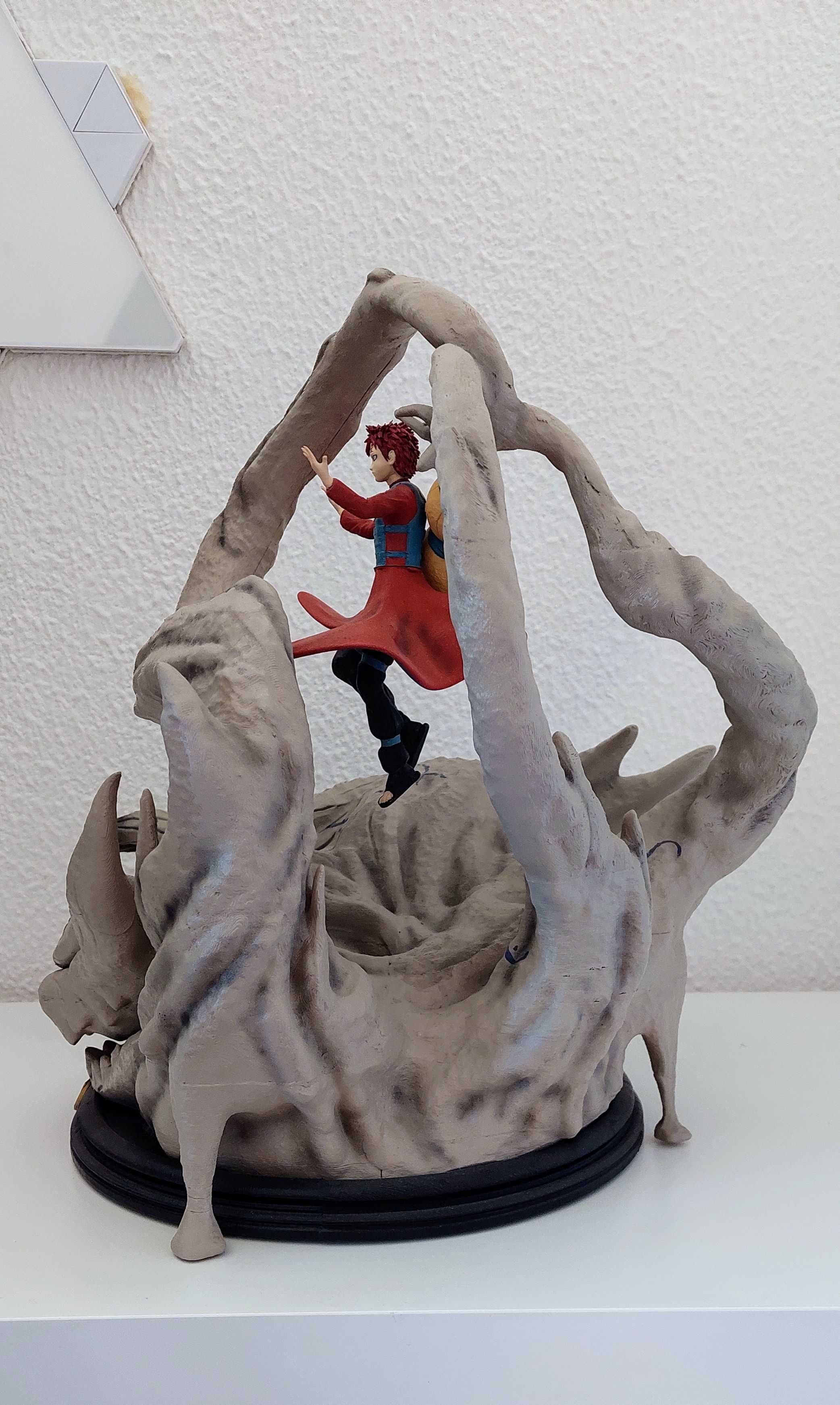 Estátua de Gaara e Shukaku