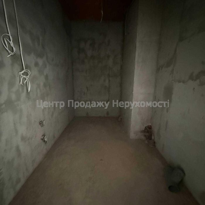 Продам будинок (дом) .Є-оселя