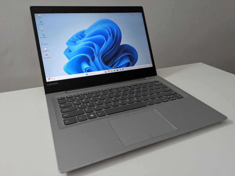 Laptop Ultrabook Lenovo Full HD Win 11 16GB DDR4 USB-C SSD Bateria 5h
