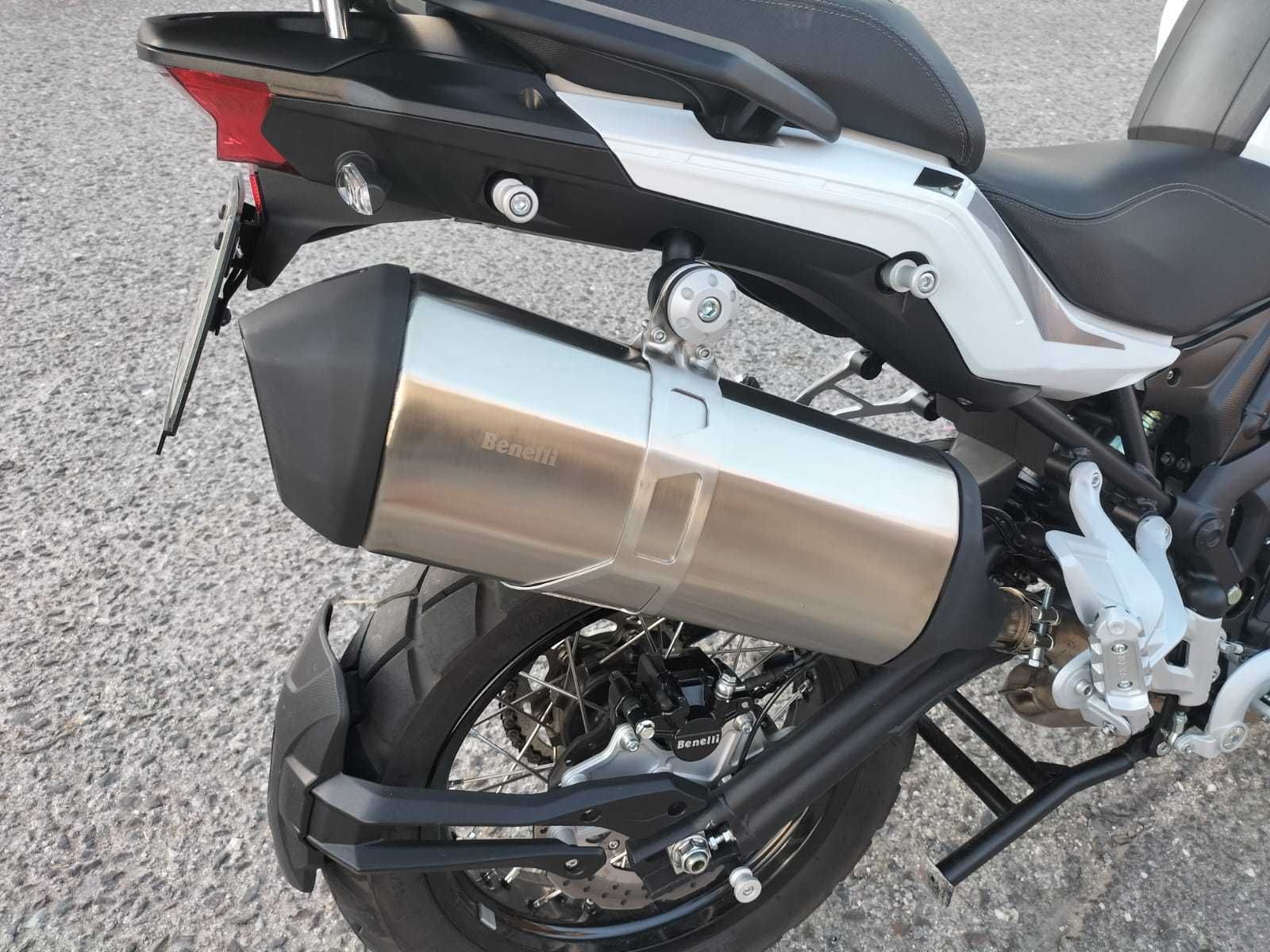 BENELLI TRK 502X 47cv  2500km Nova