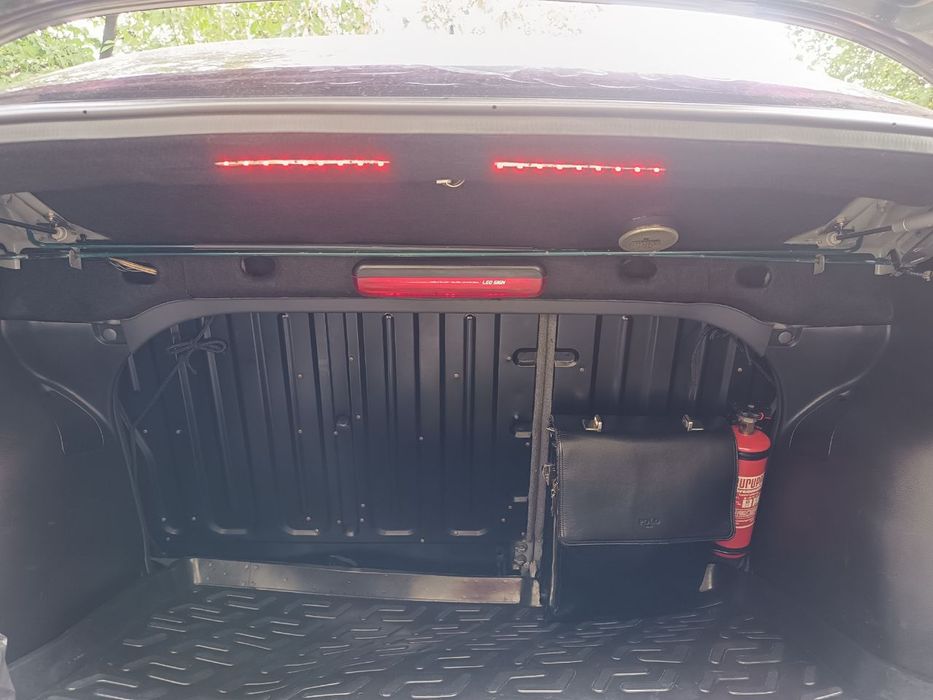 Ланос 1.6 2009 седан