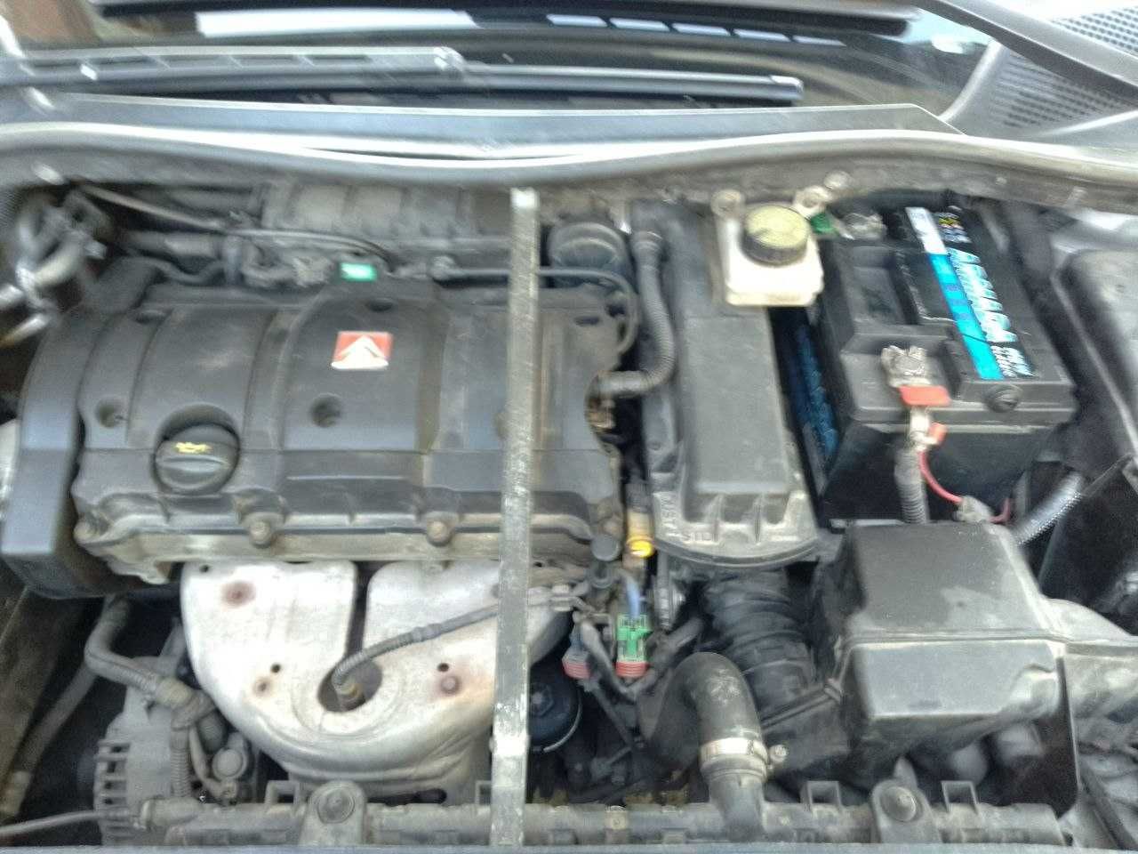 Citroen C4 1.6л. 16V 2006