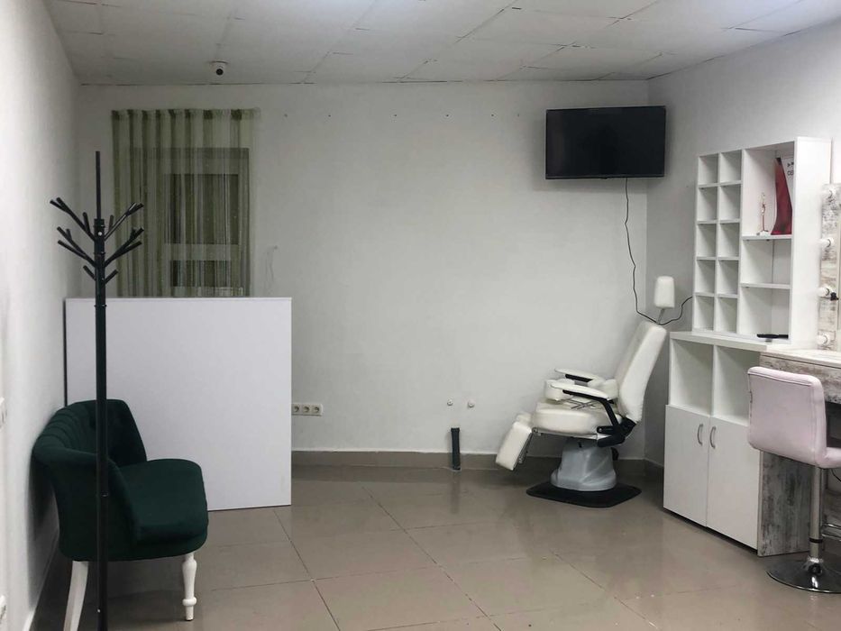 Оренда комерційного приміщення в Стрижавці 6828