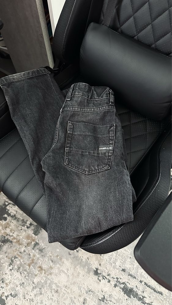 Чорні джинси O’NEILL 152р. на хлопчика