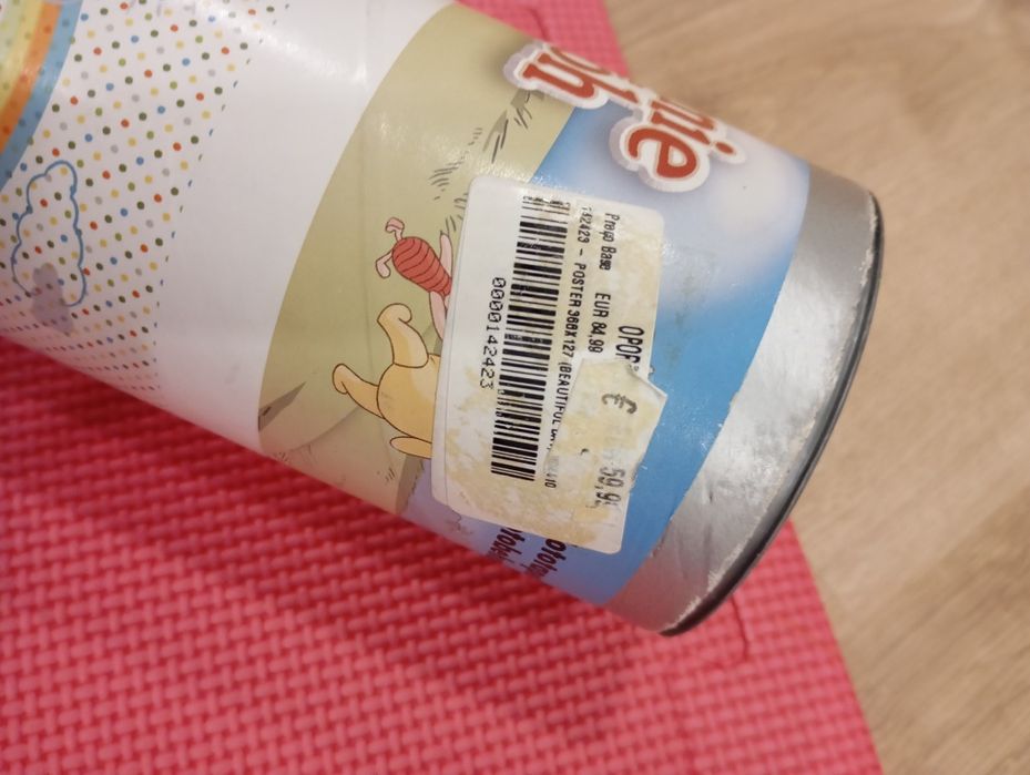 Papel autocolante de parede com motivos infantis