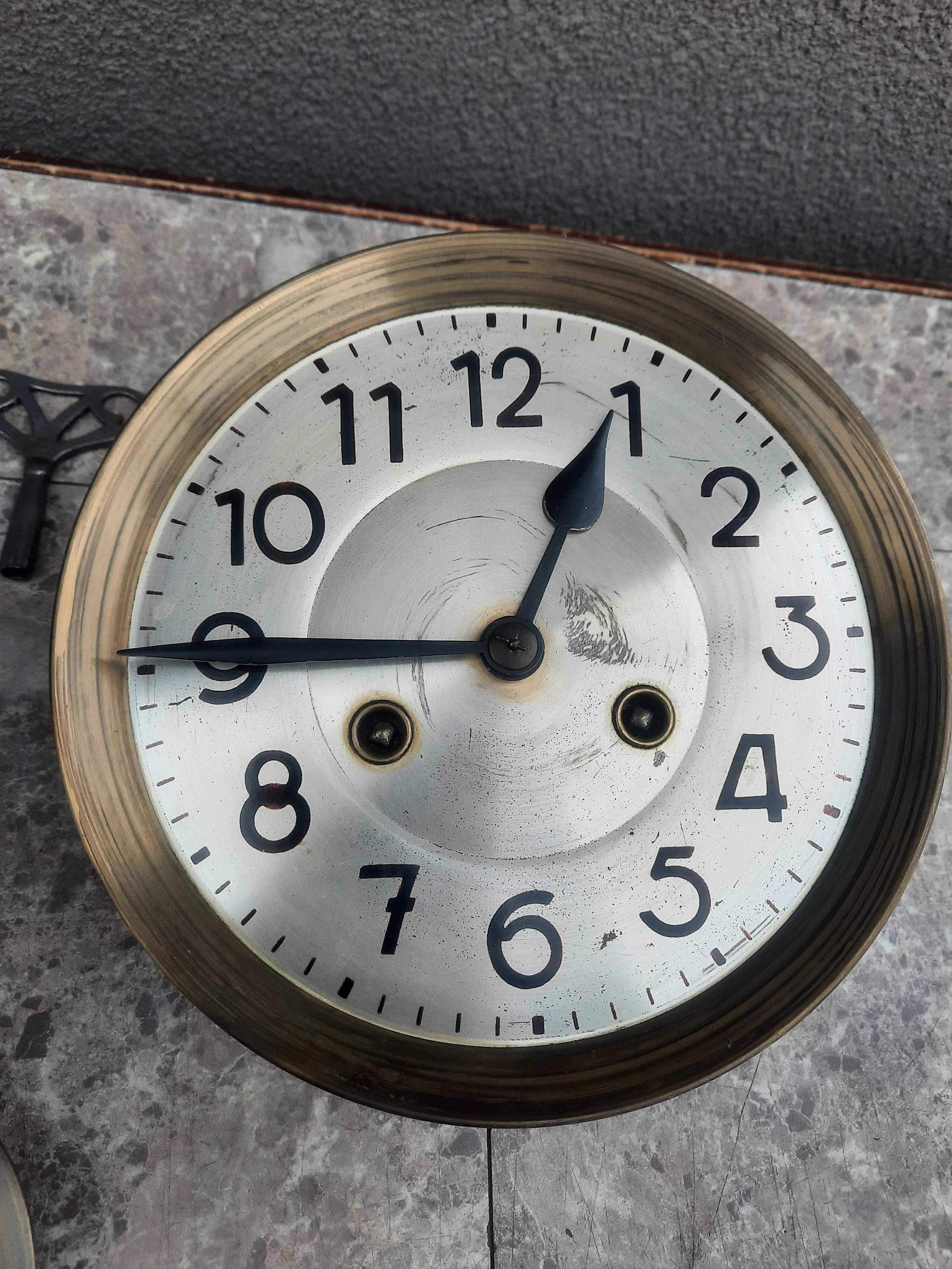 169 Zestaw mechanizm zegara ściennego tarcza 18,5cm sprawny