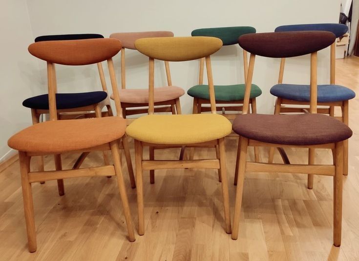 4 krzesła klasyczne Hałas - personalizacja pod twój gust