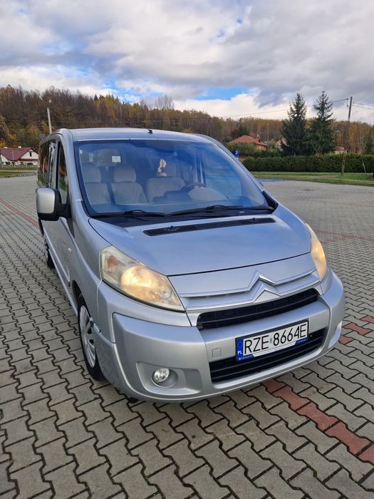 Citroën Jumpy Combi Citroen Jumpy 9 osobowy. Hak.
