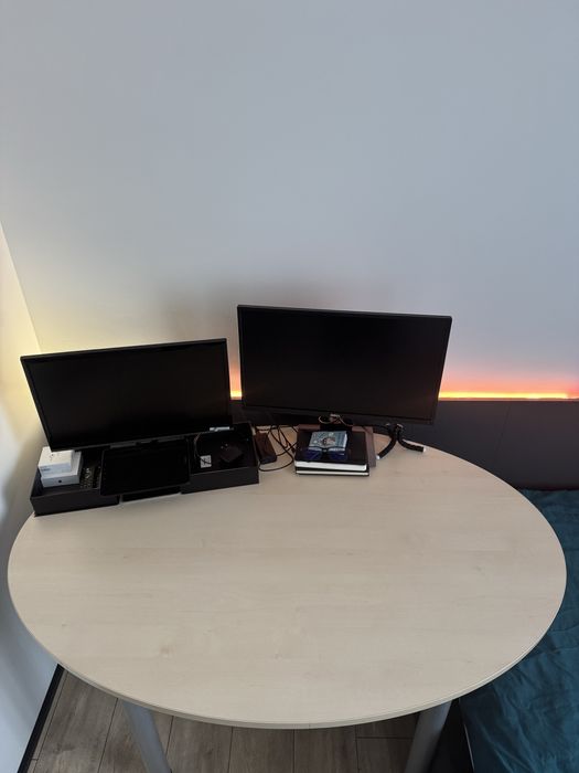 Стіл / стіл робочий / стіл кухонний (140х90)