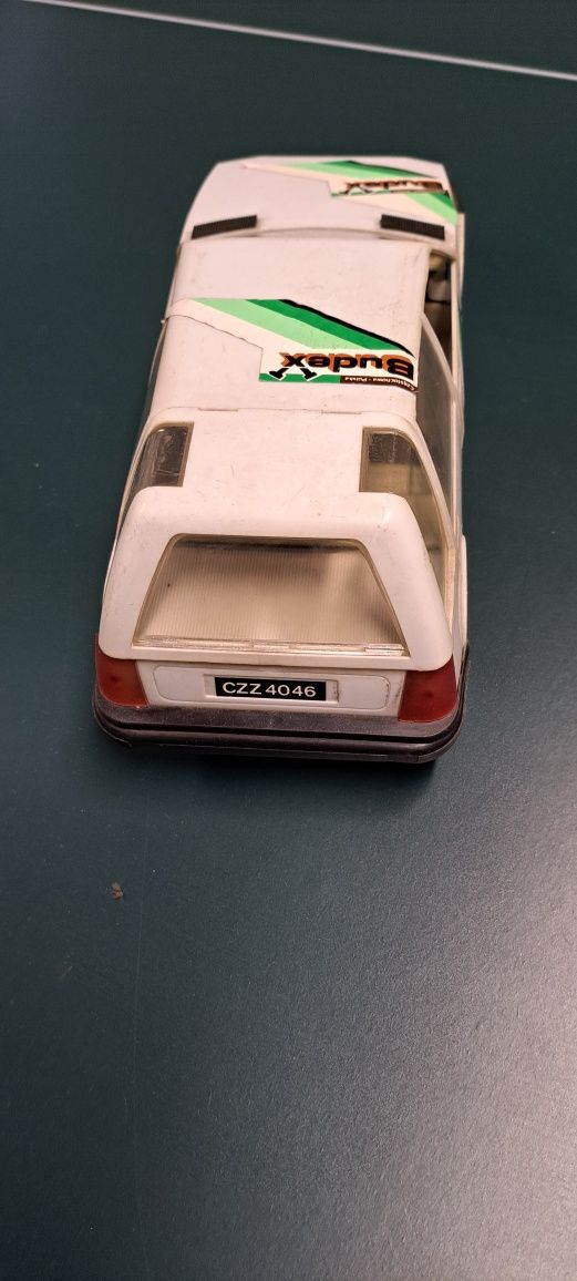 Pamiątka PRL- stare autko - Pontiac combi