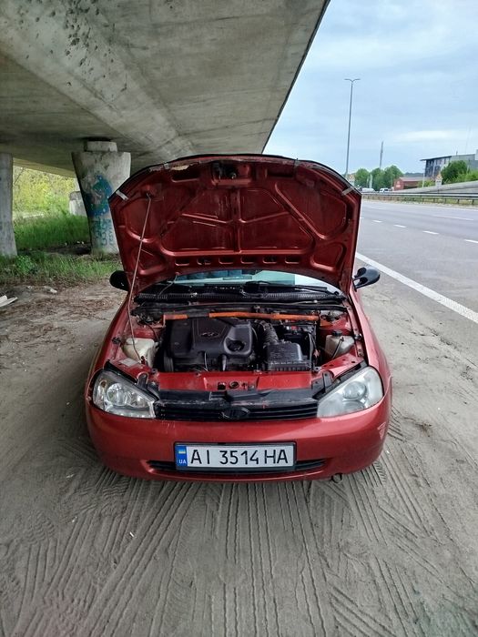 ТЕРМВНОВО!!! Продаю Lada Kalina 1.6