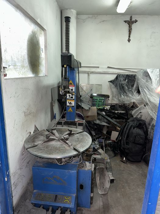 Шиномонтажне обладнання, шиномонтажний станок Trommelberg автомат