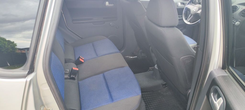 Mitsubishi  Colt