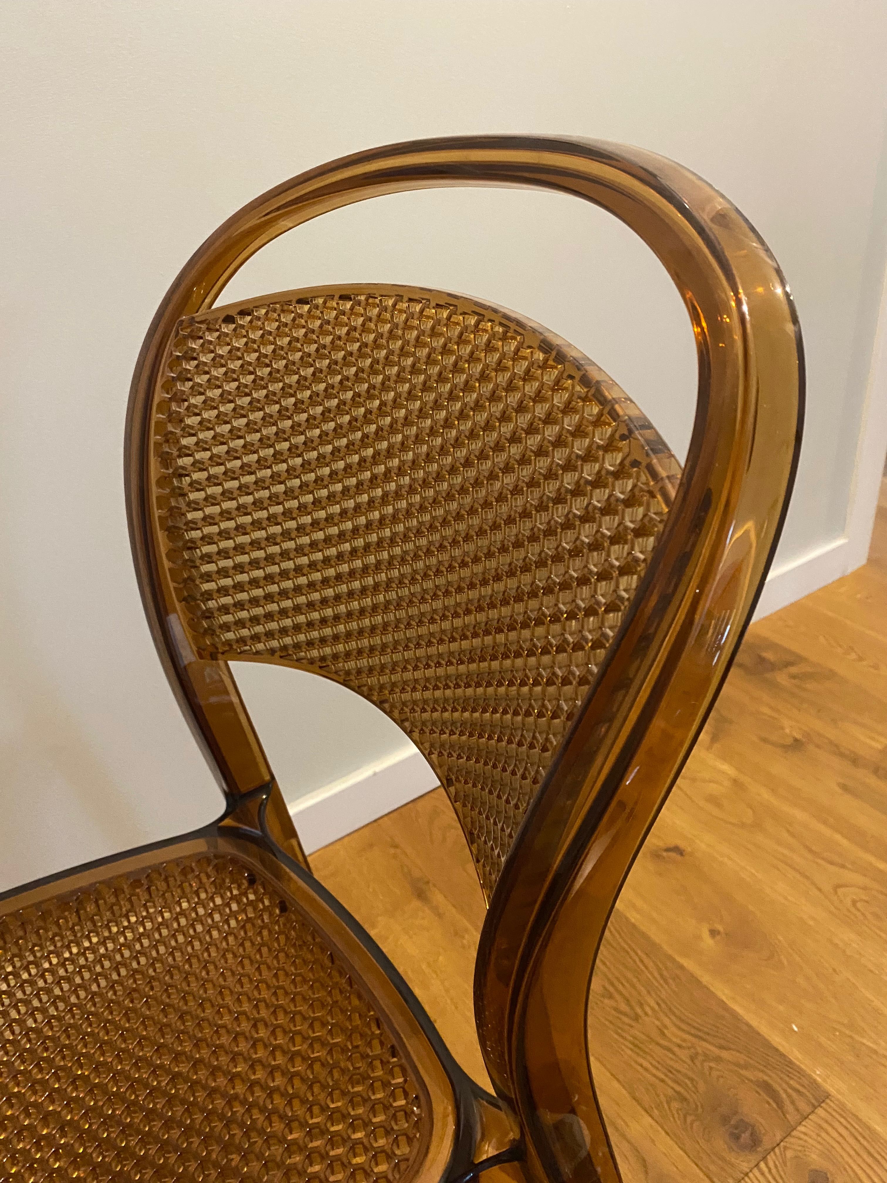 Krzesło „BEE” w kolorze bursztynowym