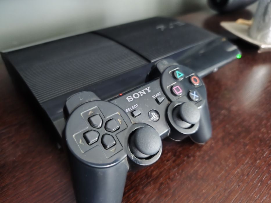 Zestaw Ps3 Konsola Sony super Slim 500 GB Pad komplet gry Hen Opis