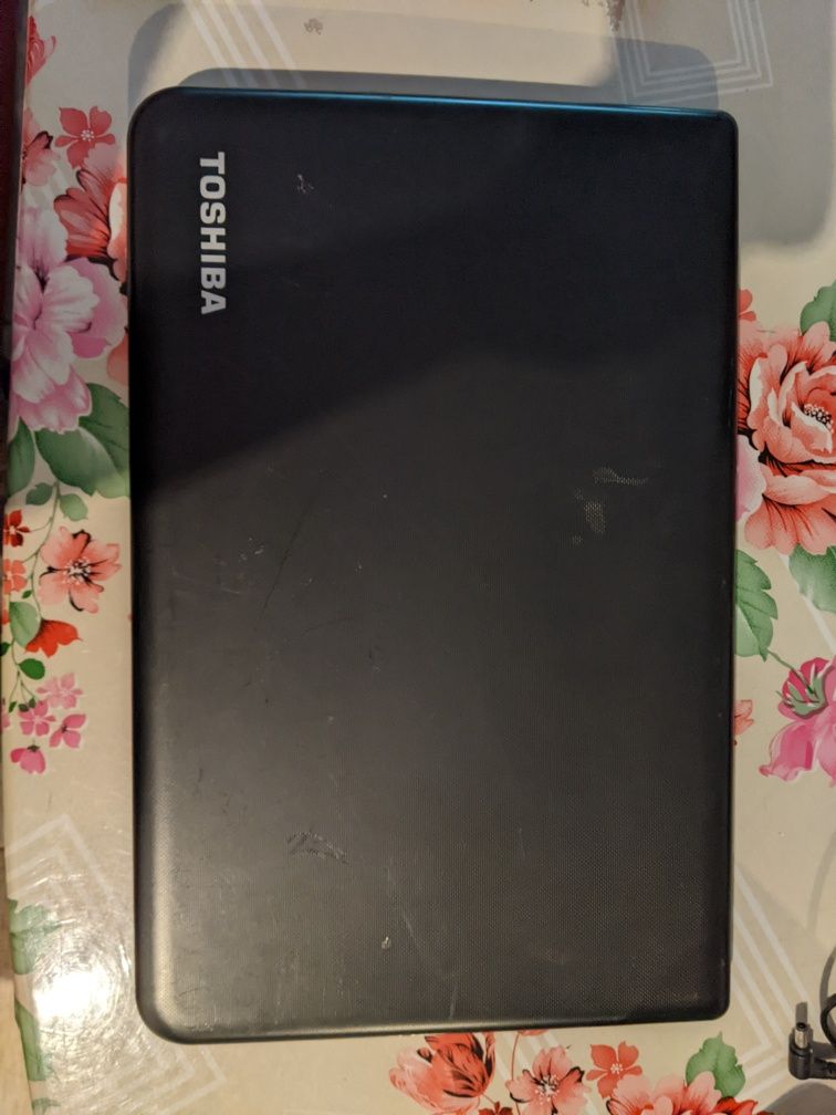 Ноутбук Toshiba satellite c70d-b-105