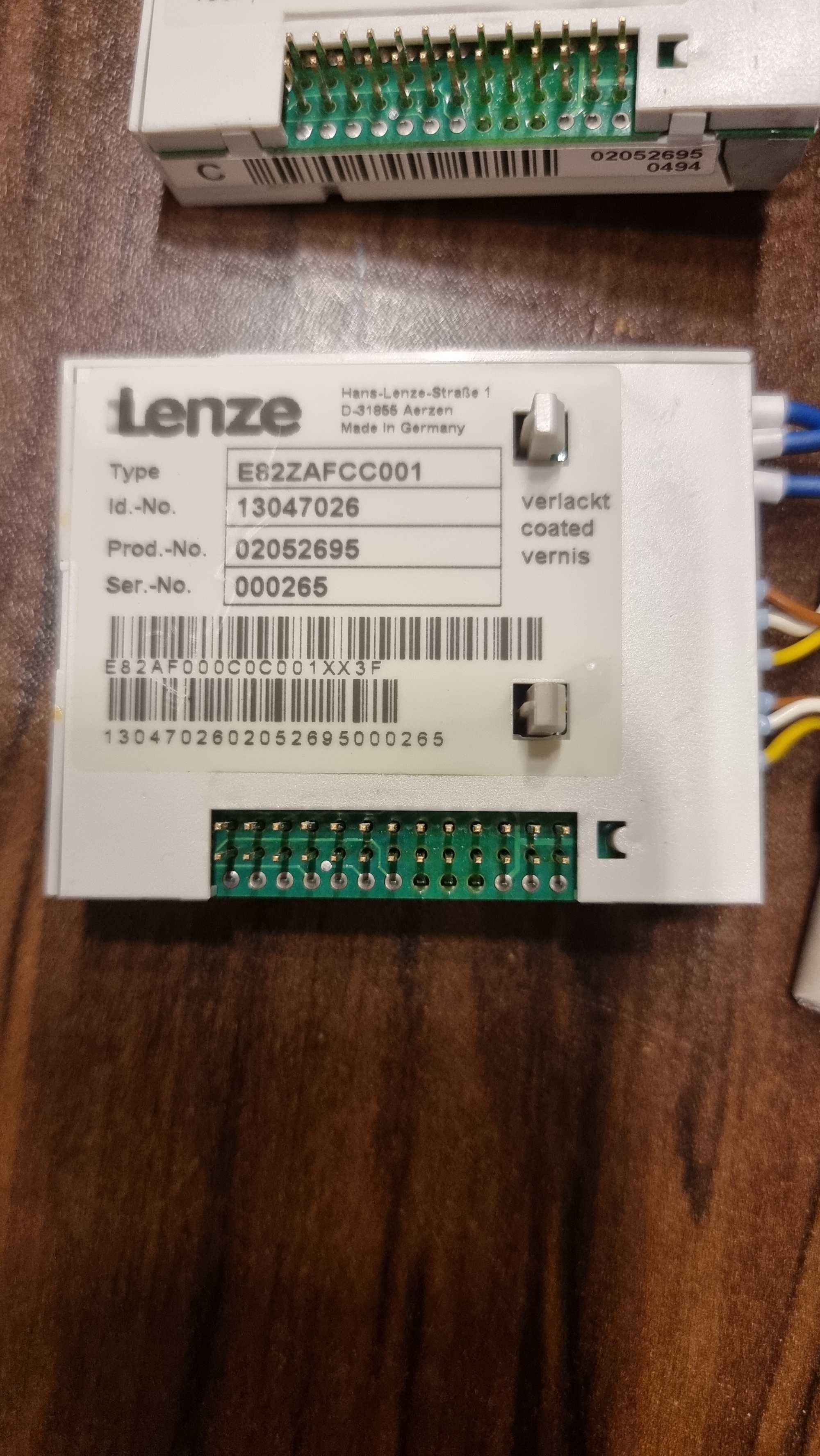 Moduł E82ZAFCC001 do 8200 vector