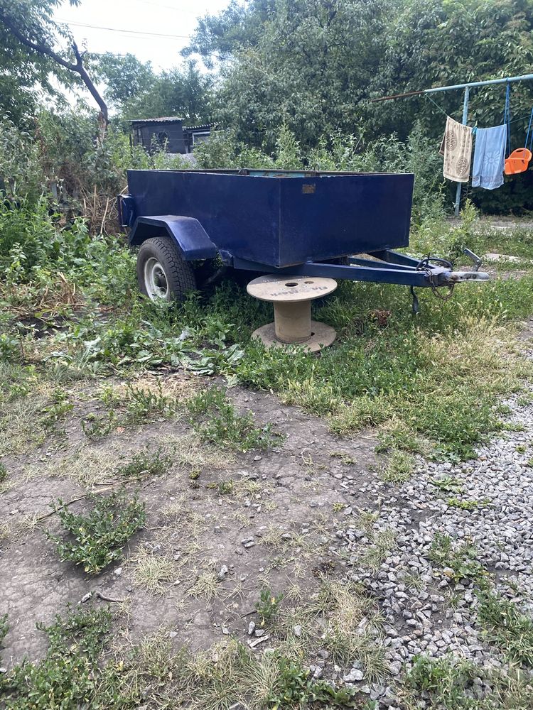 Продам крепкий усиленный прицеп с документами