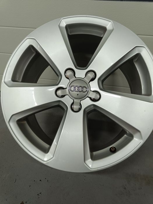 Alufelga 17" 5x112 8V0 Audi A3 8V pojedyncza