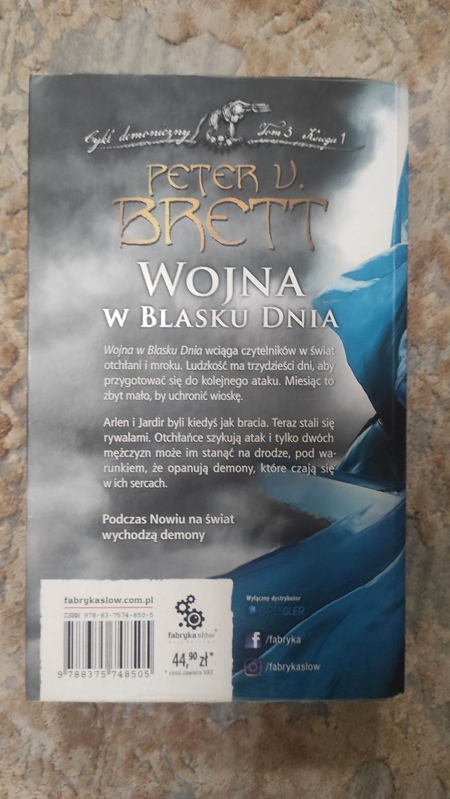 Wojna w blasku dnia cz I . Cykl demoniczny. Peter V. Brett