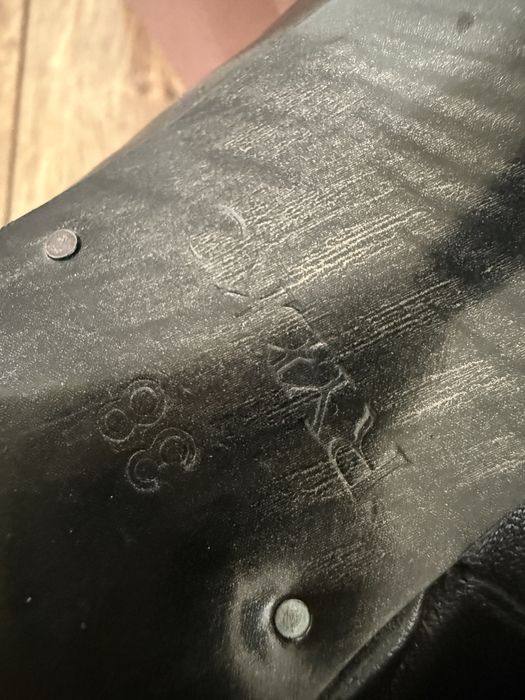 Buty czarne roz 38 RYłKO