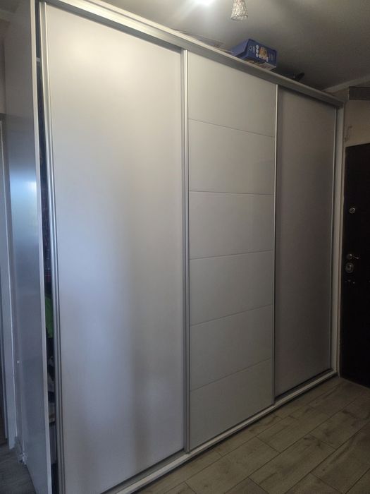 Szafa 250 cm przesuwna