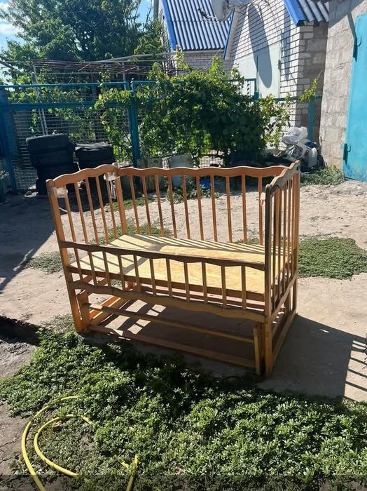 Продам дитяче ліжечко