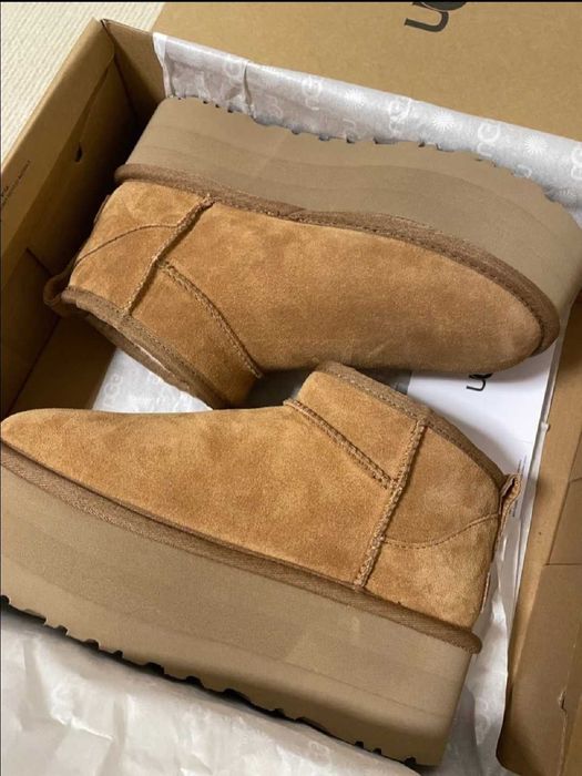 "Buty Trampki"UGG_Classic_Ultra_Mini_Platformie_Roz.37