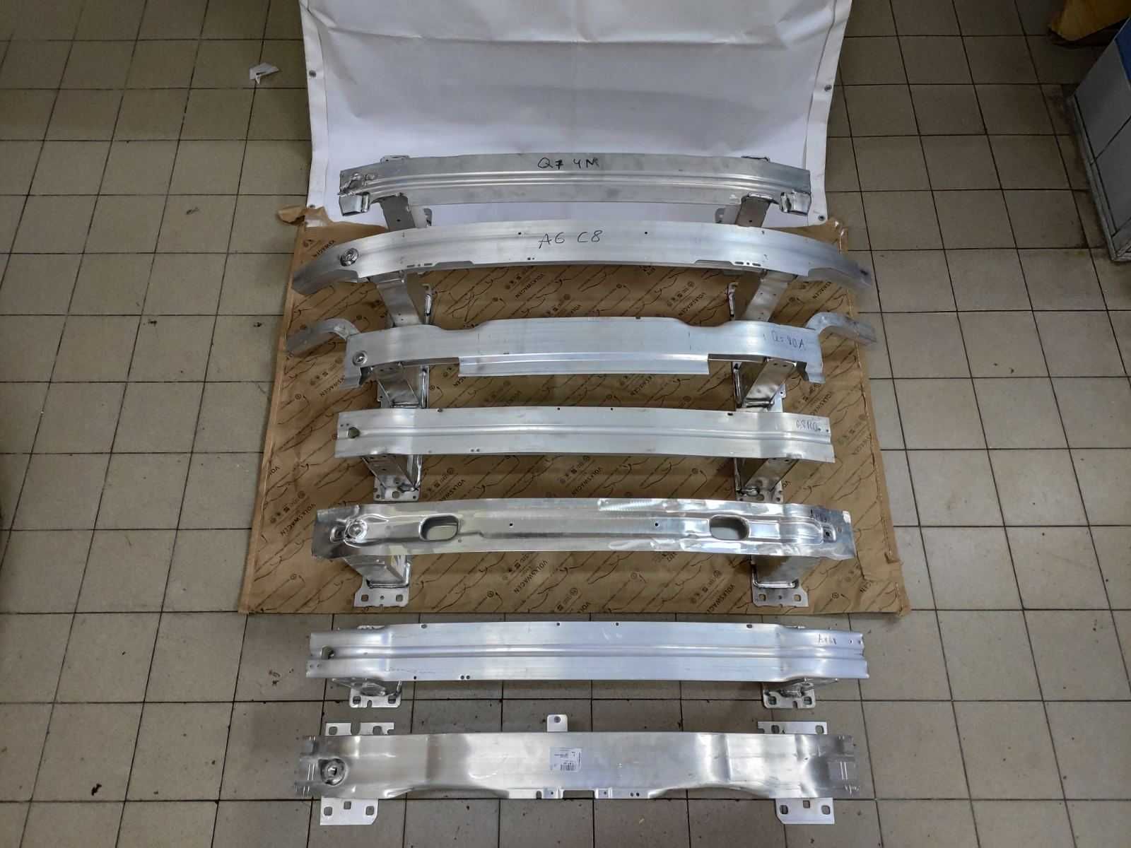 Audi Q3 8U 11-18 Крило переднє ліве праве  Ауді Ку3 8Ю 11-18.