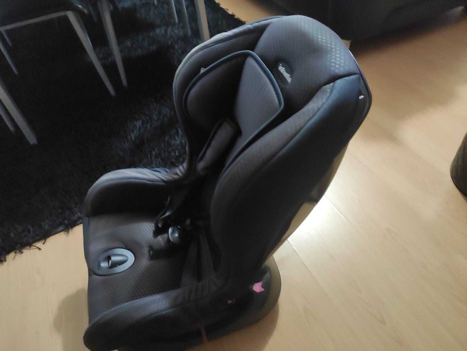 Cadeira auto para criança até aos 18 Kg