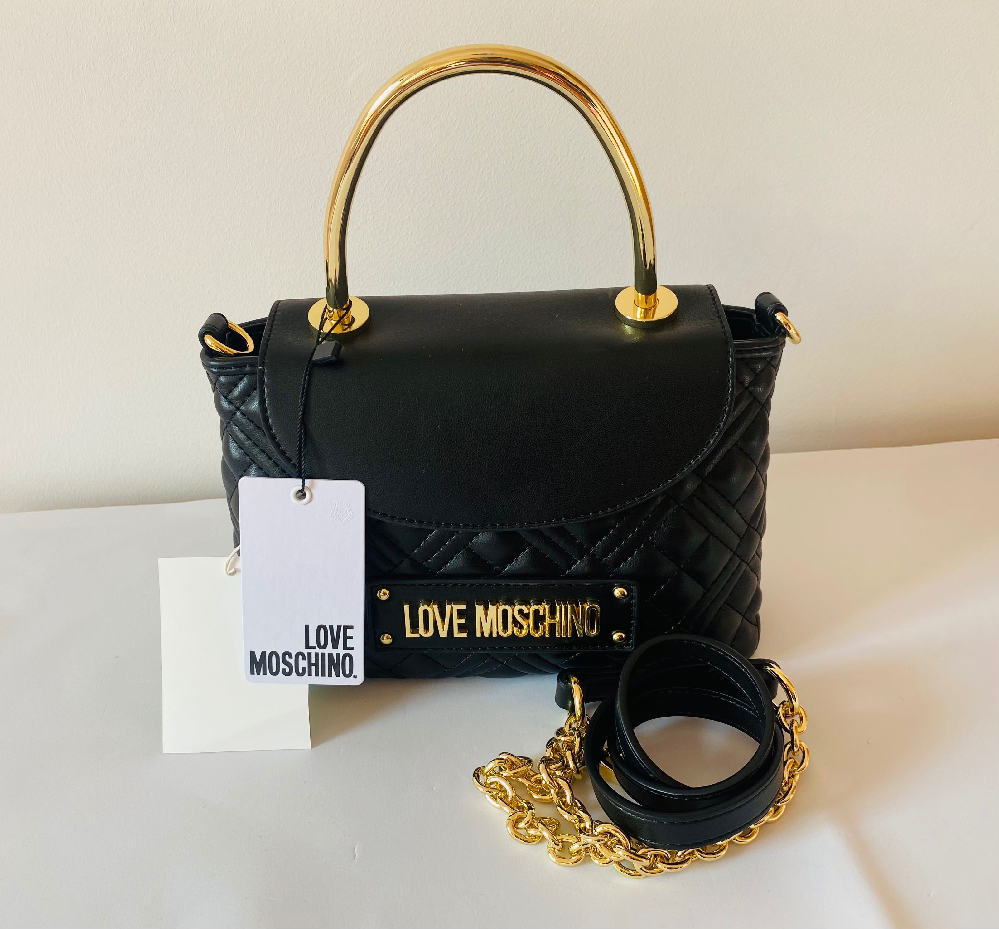 Love Moschino Czarna pikowana torba crossbody