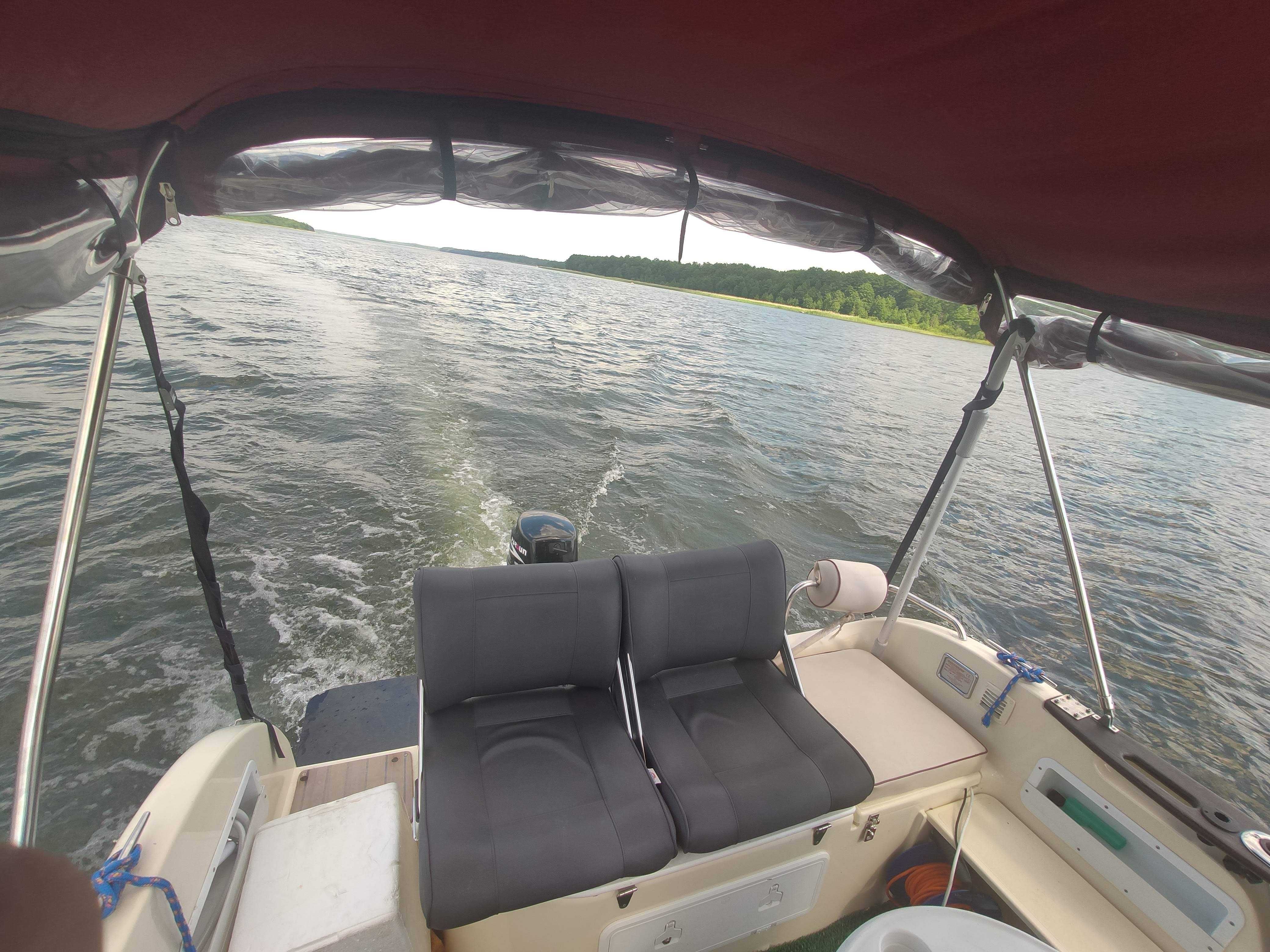 Quicksilver 530 Flamingo z przyczepą silnik 50